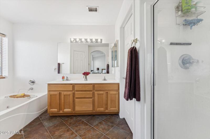 Primary Dual Vanity