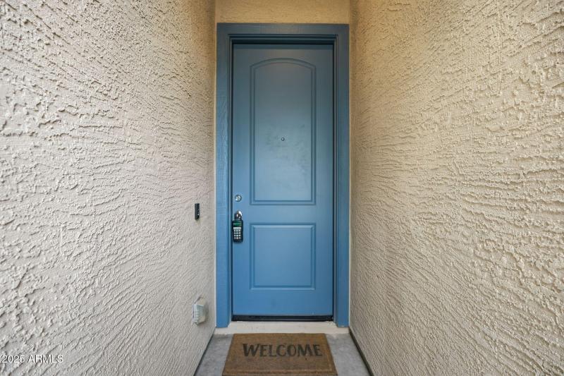 17594 W COUNTRY CLUB TER