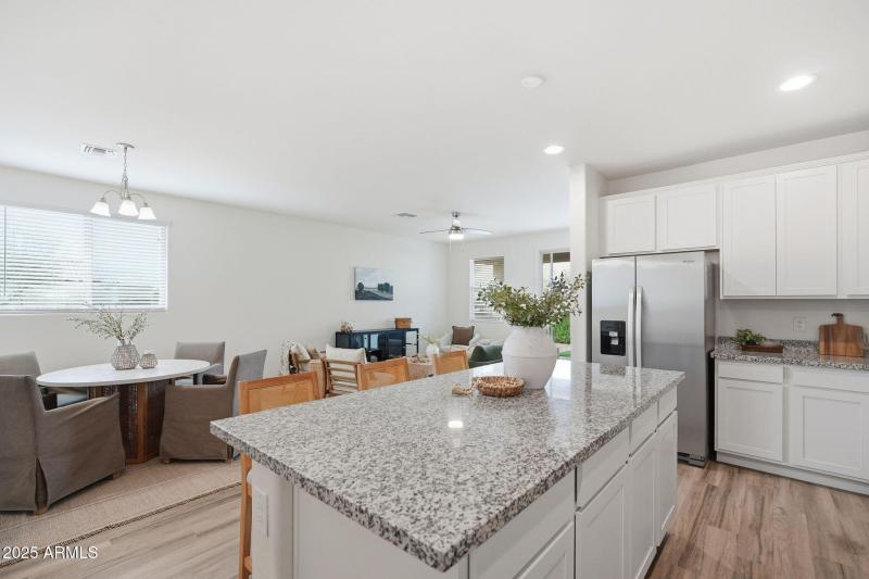 17594 W COUNTRY CLUB TER