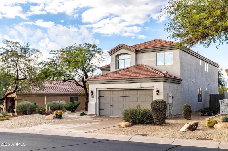 001 front exterior 03