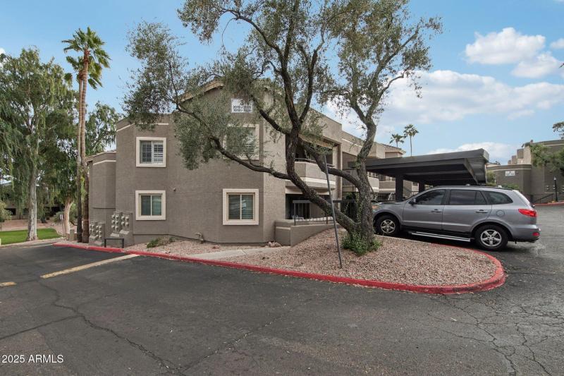 1-web-or-mls-1720 E Thunderbird Rd unit