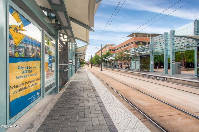 Tempe Light Rail to Phoenix-Mesa