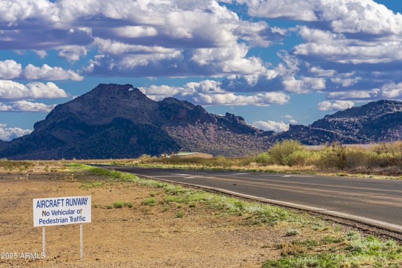 51008 W Pete Rd00015