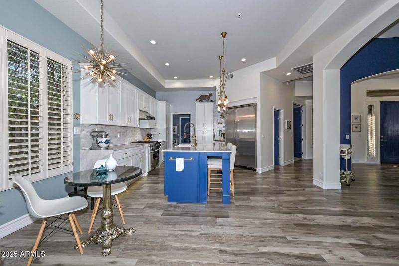 Breakfast Room-Kitchen