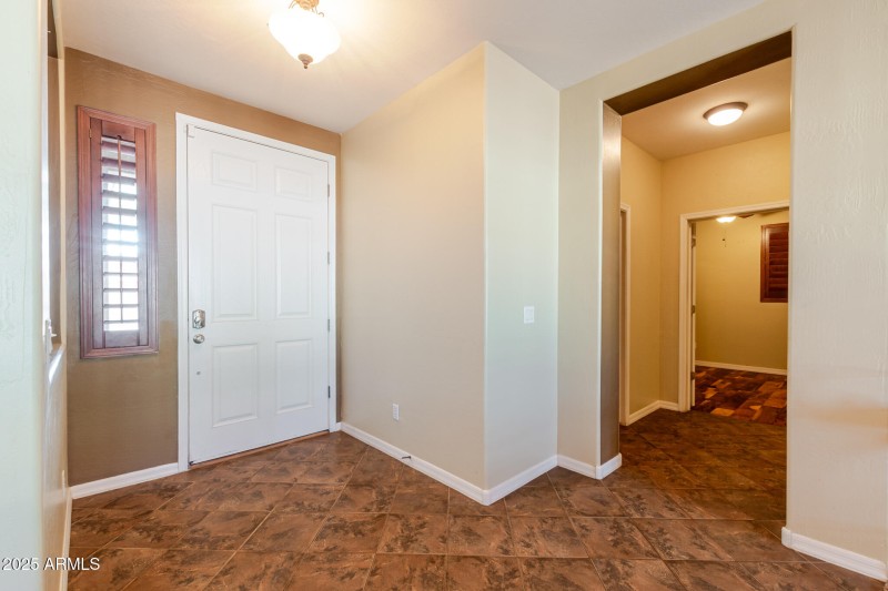 Ashleigh Marie foyer