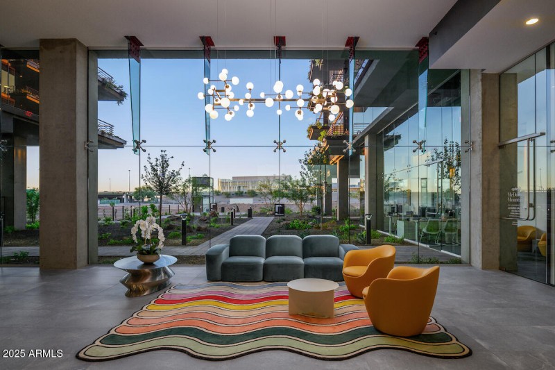 5 Amenity Entry seating area