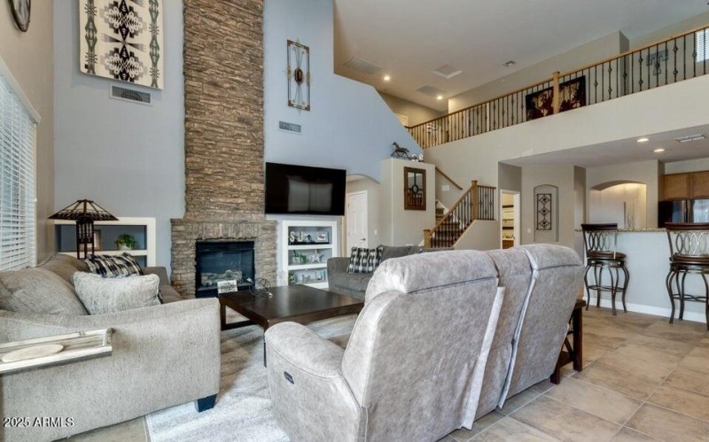 20210625172713454309000000-o