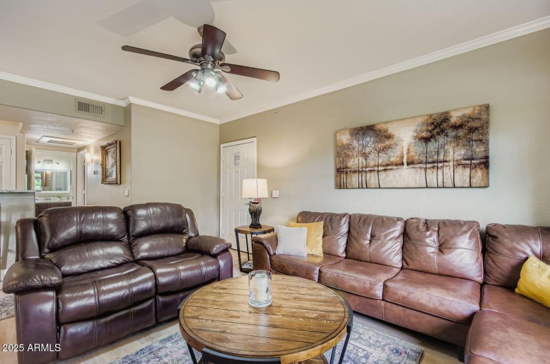 15095 N Thompson Peak Pkwy 1005 - Web Qu