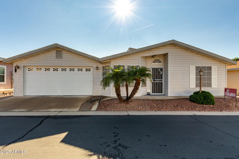 3301 S Goldfield Rd 4079