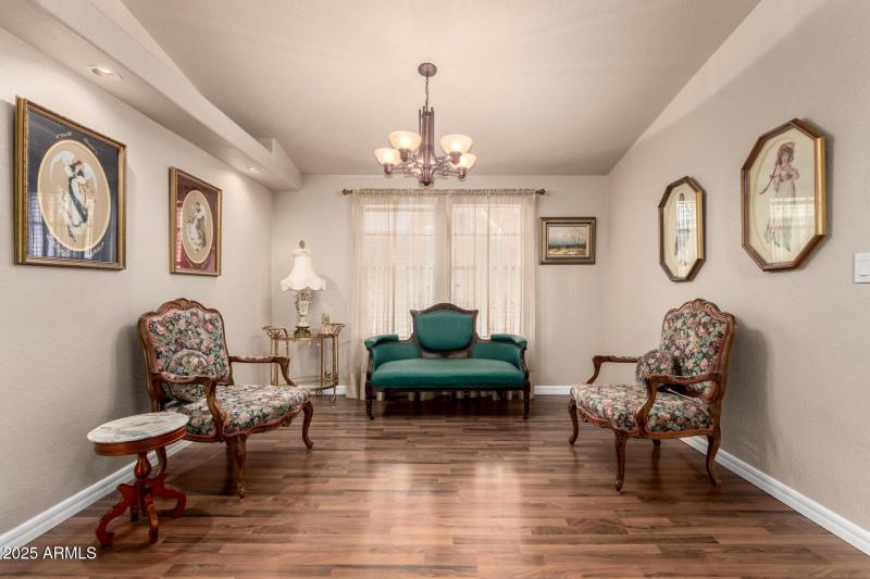 3301 S Goldfield Rd 4079