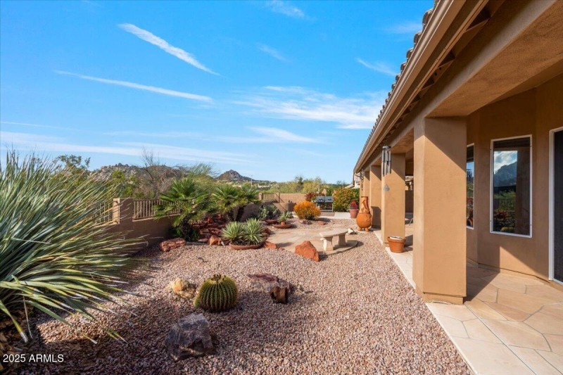 Entertainment type backyard16