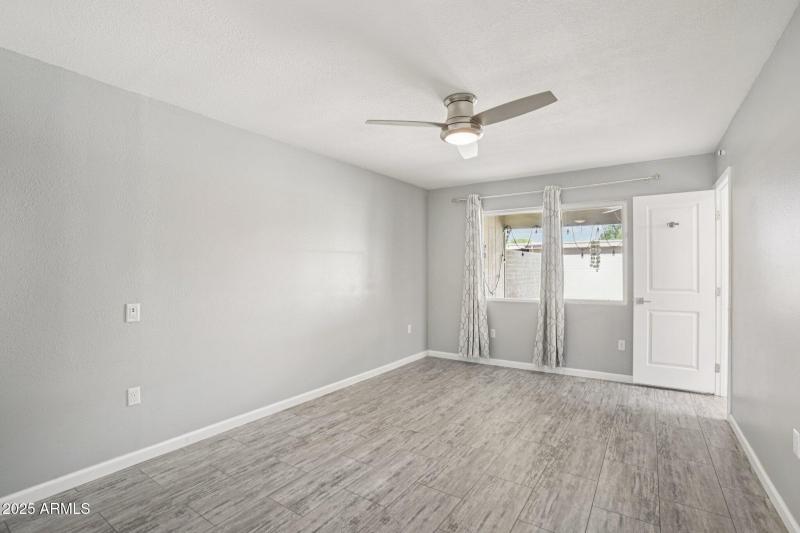 28-web-or-mls-W Forrester Dr-S1209-020