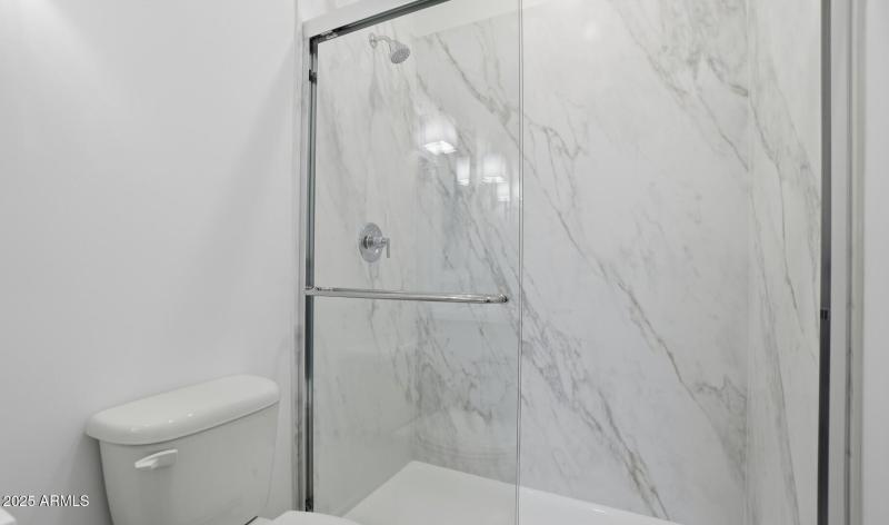 MR Lot #7 Primary Bath (1) (Large)