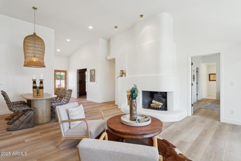 8-web-or-mls-8731-e-san-felipe-dr