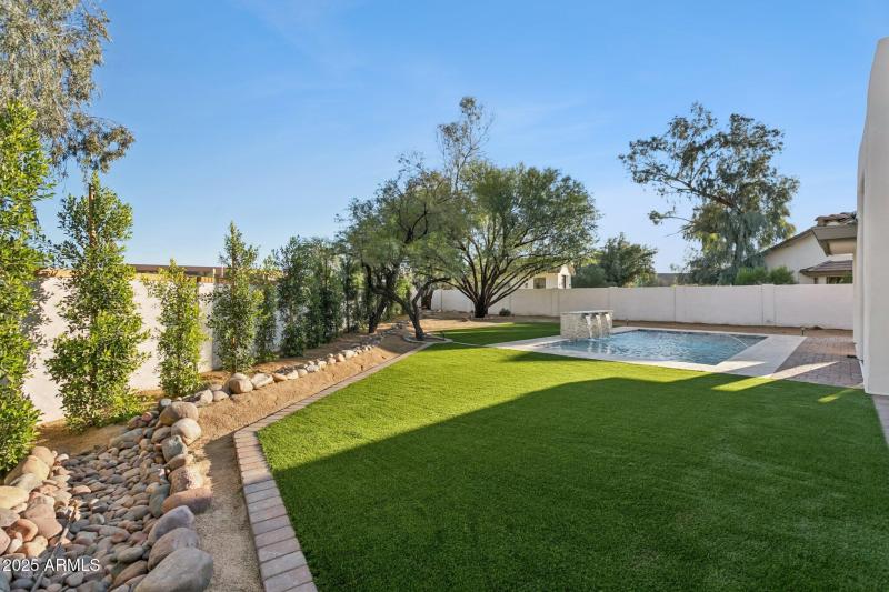 52-web-or-mls-8731-e-san-felipe-dr