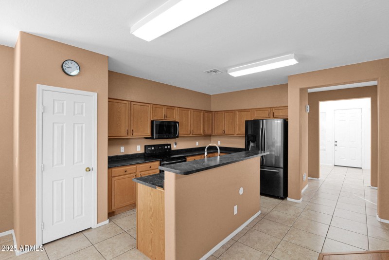 19-web-or-mls-P1372053