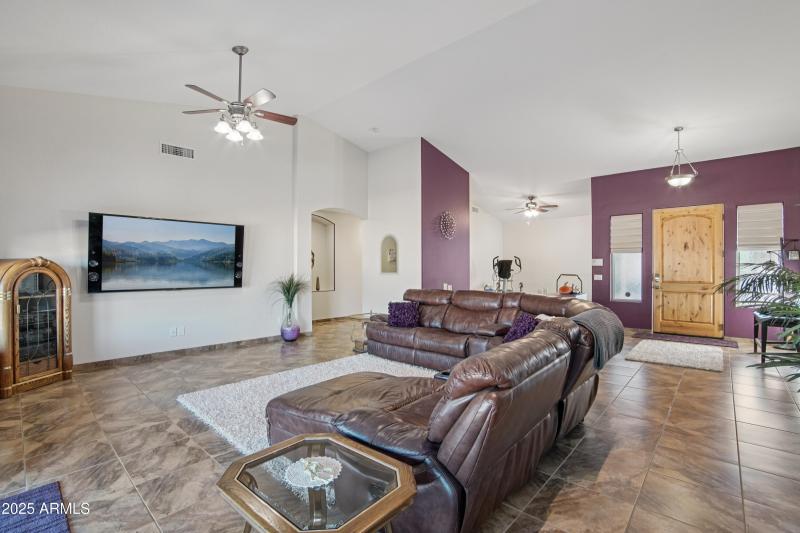 5-print-N 16th St-S2511-005