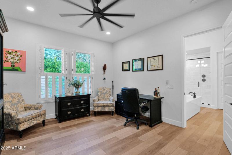 22-web-or-mls-P1372257