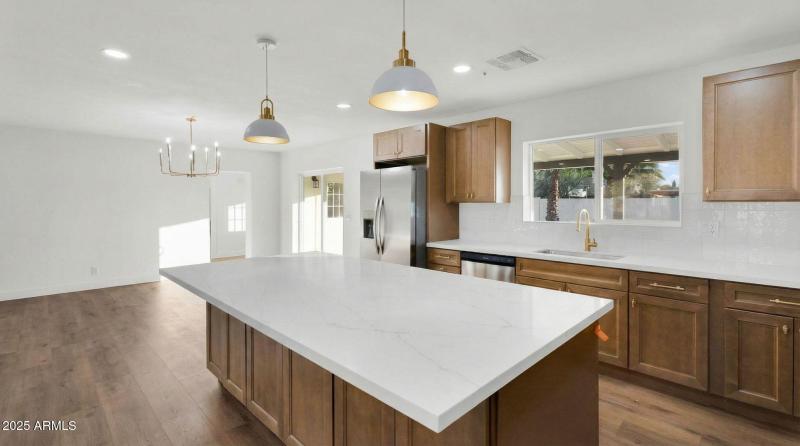 11-web-or-mls-8f5333cf-a6ba-4be3-8955-01