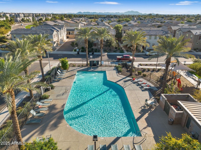 63-web-or-mls-DJI_0971