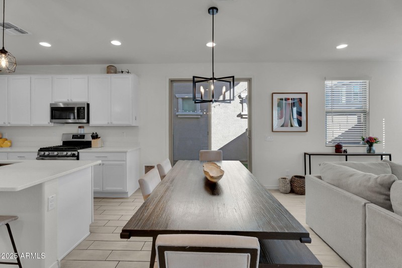 13-web-or-mls-82nd-16