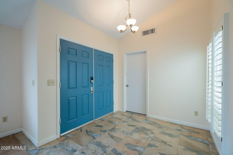 87th terrace front entryway