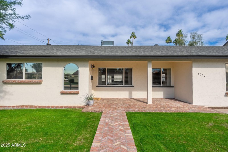 3002 E Whitton Ave - 04