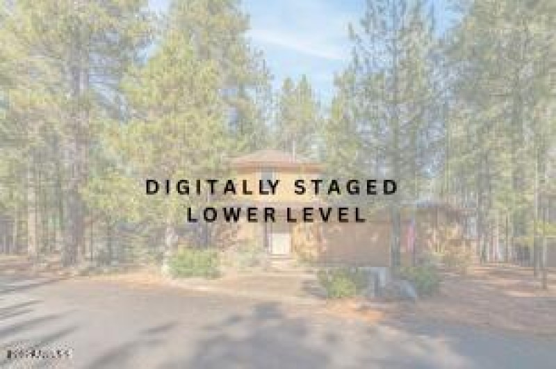 D I GI T A L LY S T A G E D LOWR