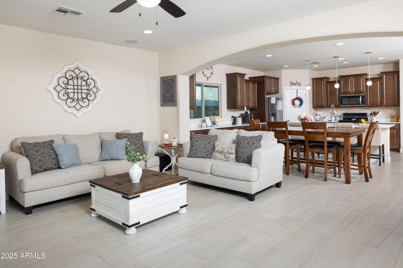 6638 W Sonoma Way Overall