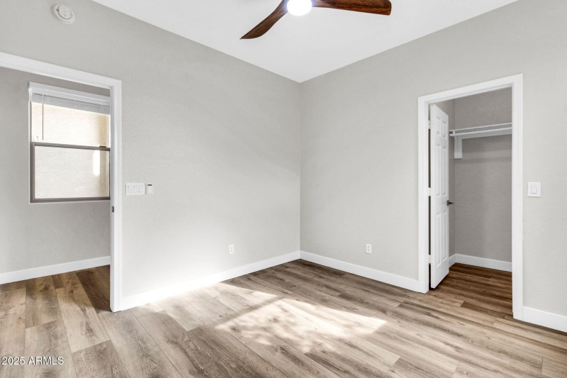 2430 S Dragoon Dr-27