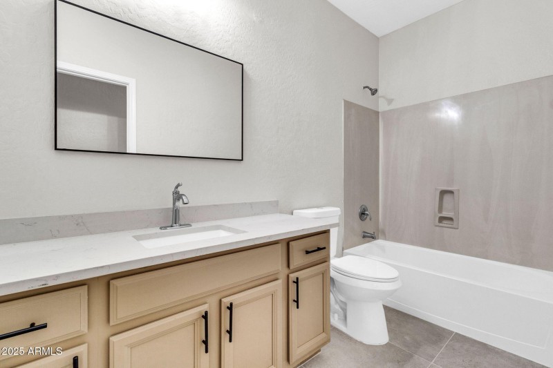 2430 S Dragoon Dr-28