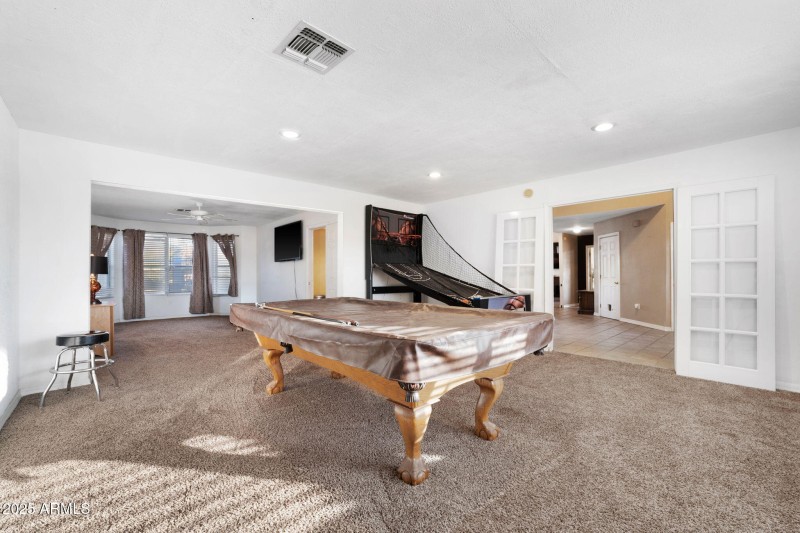 015__117 N Arroya Rd