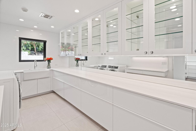 4218 E Palo Verde Dr-44