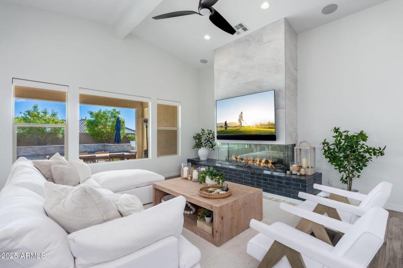 13833 W Bloomington St - 11