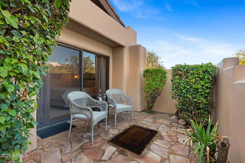 4-web-or-mls-6205-n-29th-pl