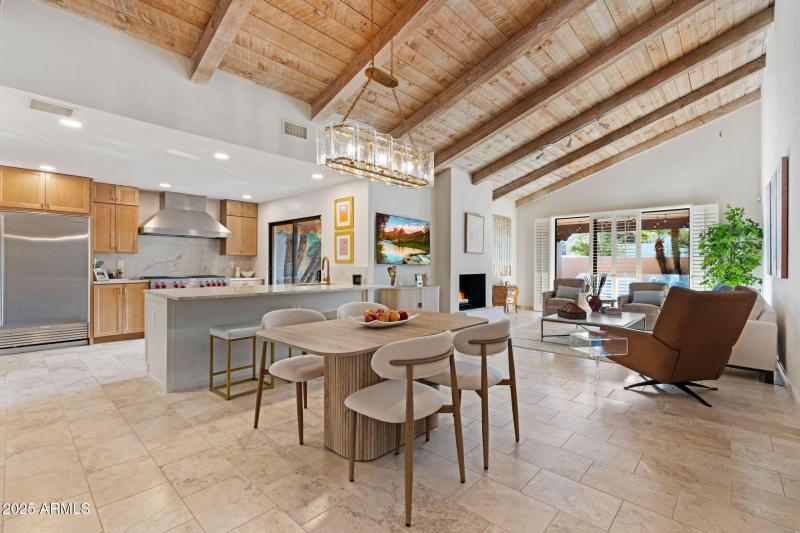 6-web-or-mls-6205-n-29th-pl