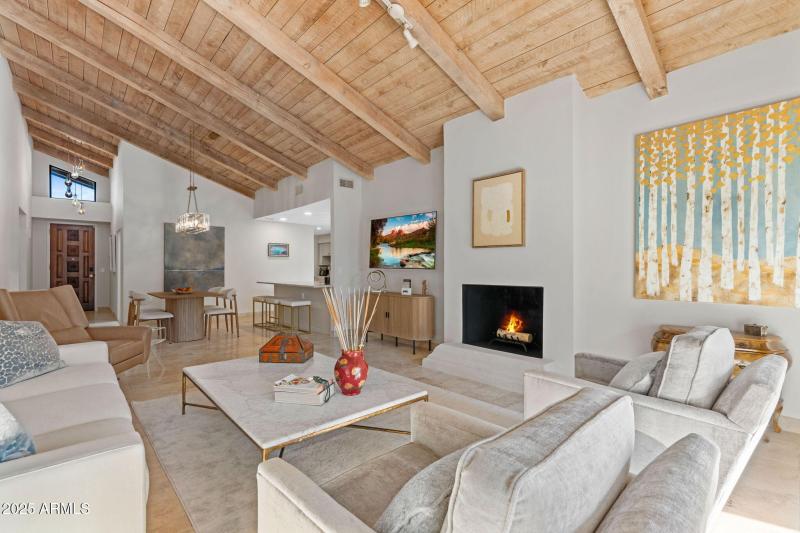 7-web-or-mls-6205-n-29th-pl