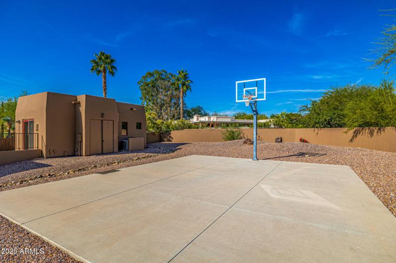 70-Calle Buena Vista