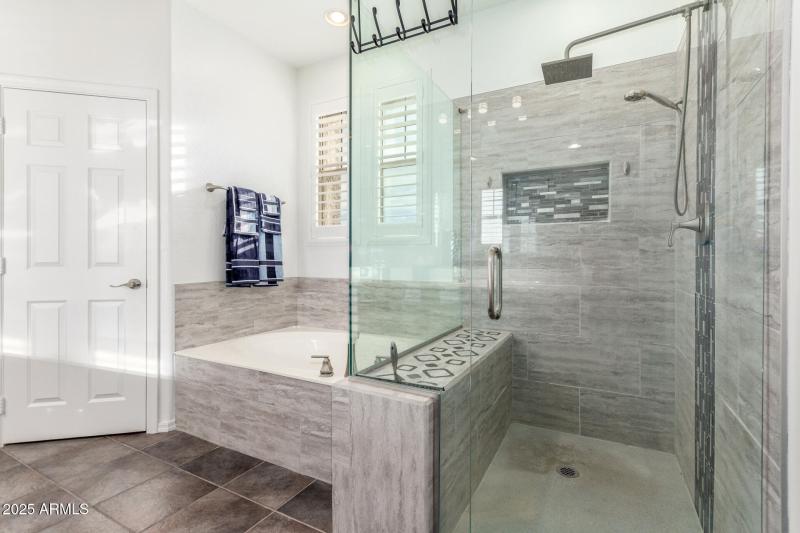 128th - Owners Spa Inspired Bath