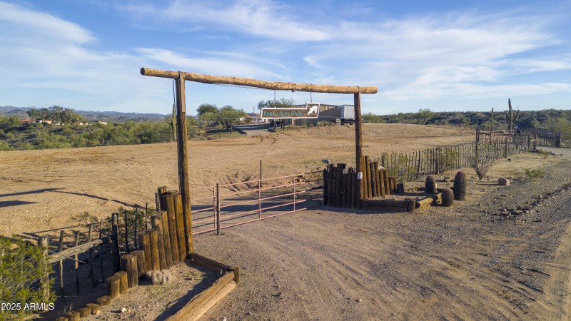 18330 W Moonlight Mesa 00018