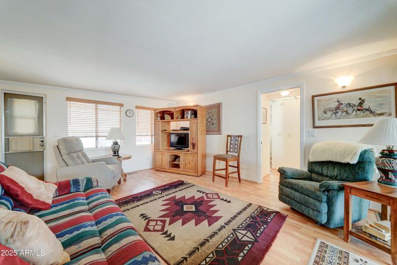 Furnished Arizona Room