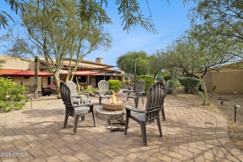 72-web-or-mls-35444-n-48th-st