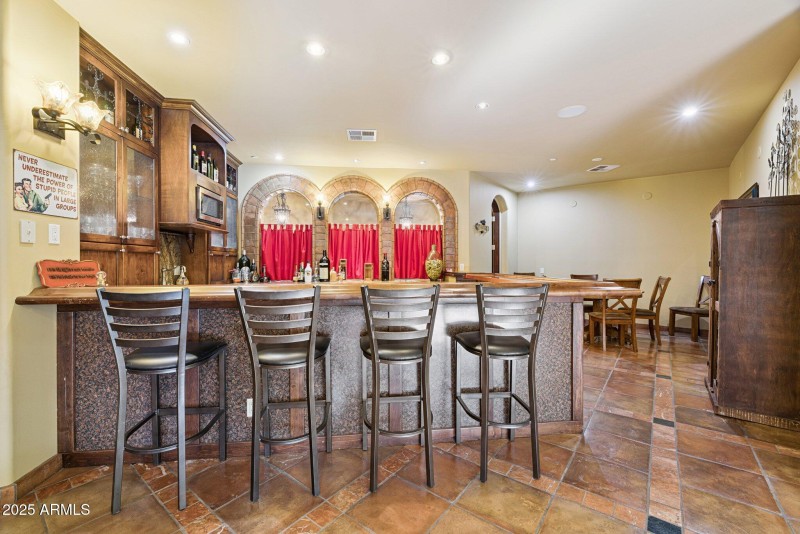 93-web-or-mls-35444-n-48th-st