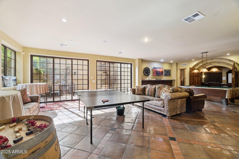 94-web-or-mls-35444-n-48th-st