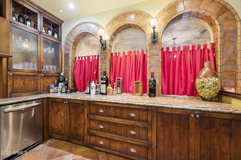 97-web-or-mls-35444-n-48th-st