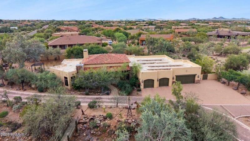 105-web-or-mls-35444-n-48th-st