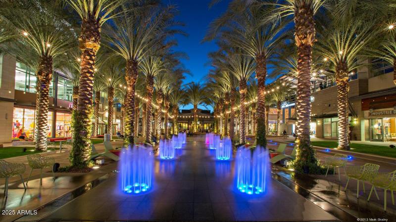 Scottsdale Quarter Shopping & Dining Min