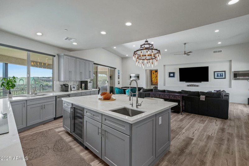 23-web-or-mls-11010 Buffalo Dr-59