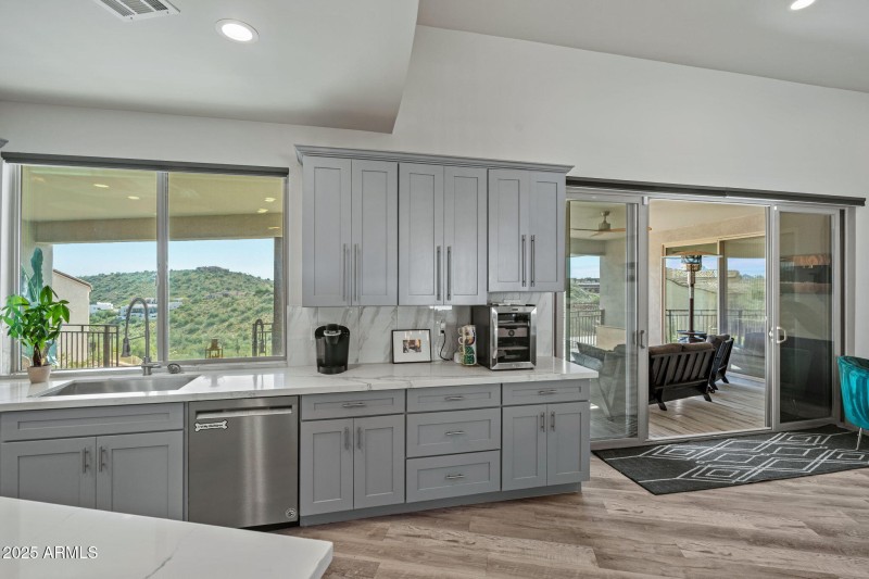 25-web-or-mls-11010 Buffalo Dr-62