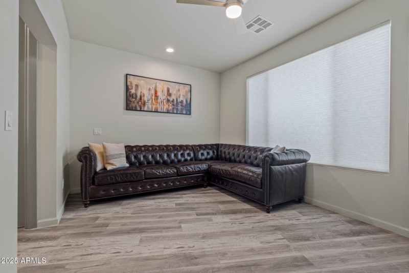 29-web-or-mls-11010 Buffalo Dr-15